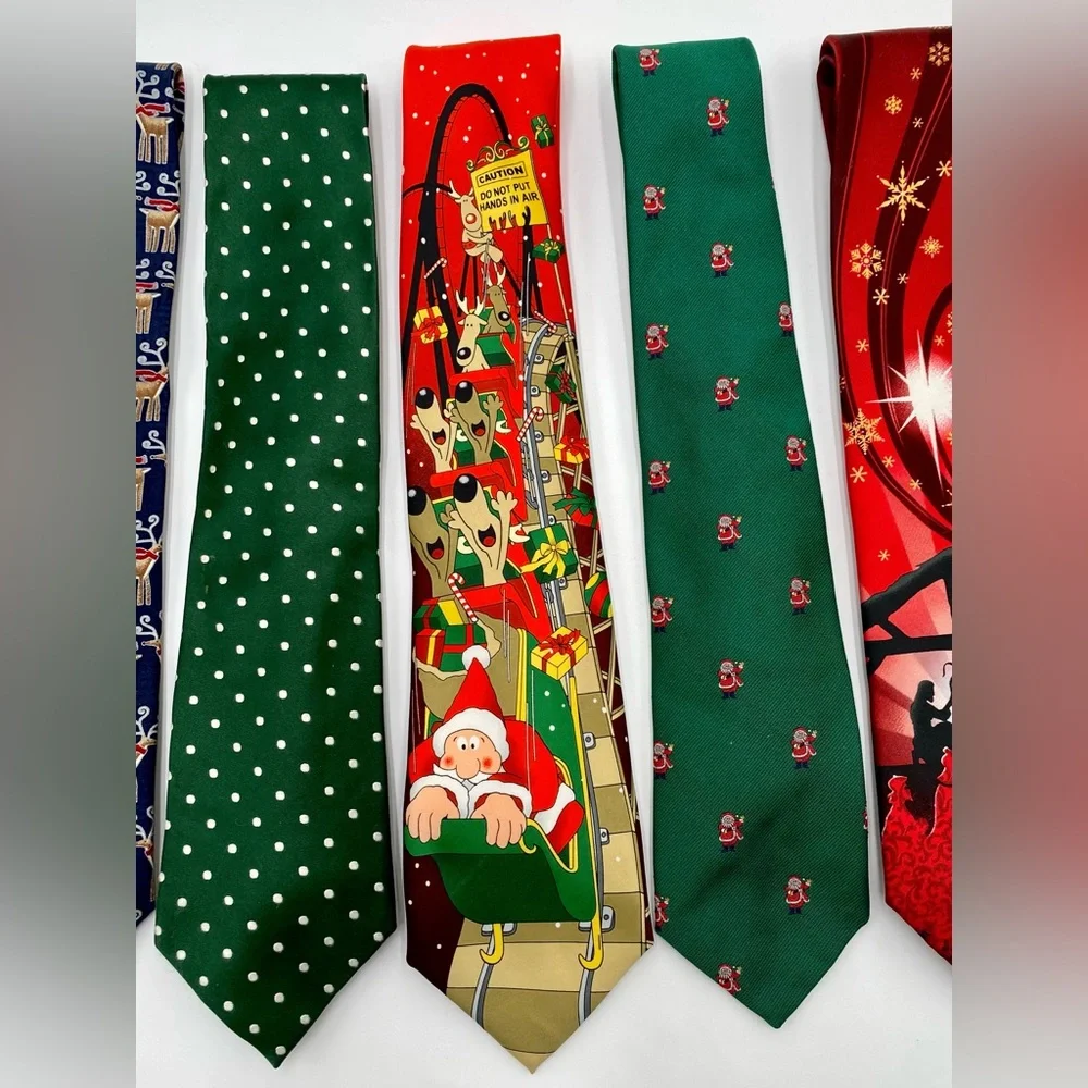 6 Men‎ Christmas Holiday Ties Reindeer, Santa Gingerbread men